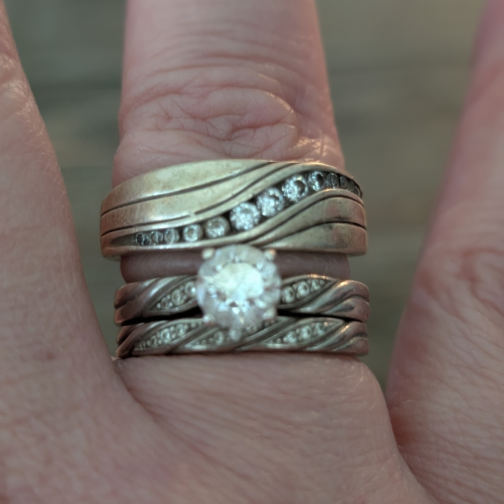 Elegant Silver and Gold Women's Ring Set